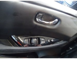 
										NISSAN LEAF 40KWH N-CONNECTA full									