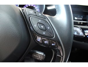 
										TOYOTA C-HR 2.0 180H ADVANCE full									
