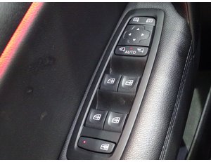 
										RENAULT MEGANE INTENS TCE 103 KW (140CV) GPF full									