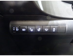 
										SUZUKI SWACE 1.8 GLX HYBRID full									