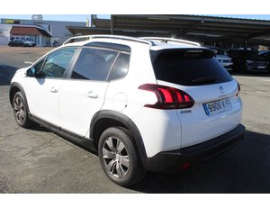 
										PEUGEOT 2008 SIGNATURE 1.2 PURETECH 60KW (82CV) full									