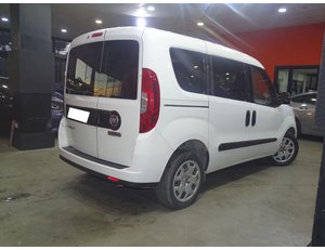 
										FIAT DOBLO 1.3MJET 95CV SX COMBI full									