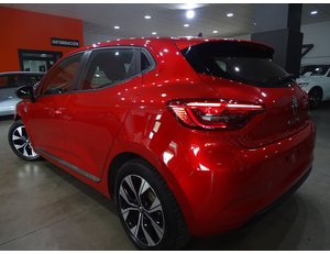
										RENAULT CLIO INTENS E-TECH HIBRIDO 104 KW (140CV) full									