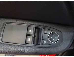 
										RENAULT CLIO INTENS E-TECH HIBRIDO 104 KW (140CV) full									