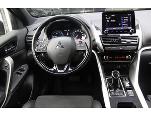 
										MITSUBISHI ECLIPSE CROSS 2.4 PHEV KAITEKI AUTO 4WD full									