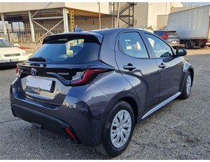 
										TOYOTA YARIS 1.5 120H BUSINESS PLUS full									