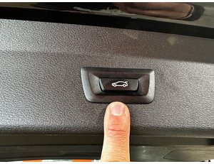 
										BMW X1 XDRIVE25E full									
