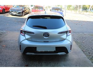 
										TOYOTA COROLLA 2.0 180H ACTIVE TECH E-CVT full									
