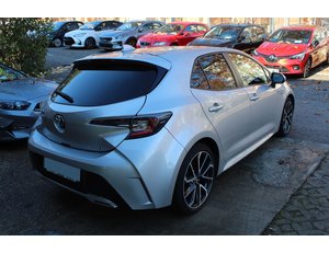 
										TOYOTA COROLLA 2.0 180H ACTIVE TECH E-CVT full									