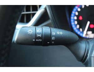 
										TOYOTA COROLLA 2.0 180H ACTIVE TECH E-CVT full									