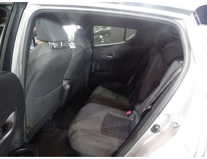 
										TOYOTA C-HR 2.0 180H ADVANCE full									