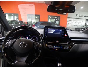 
										TOYOTA C-HR 2.0 180H ADVANCE full									