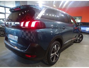 
										PEUGEOT 5008 ALLURE 1.2L PURETECH 96KW (130CV) EAT8 full									