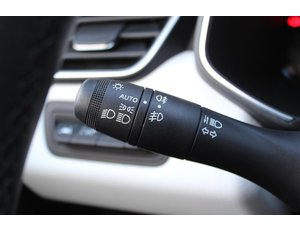 
										RENAULT CLIO TECHNO TCE 103 KW (140CV) full									