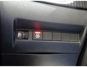 
										PEUGEOT 208 PURETECH 73KW (100CV) ACTIVE PACK full									