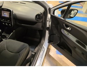
										RENAULT CLIO LIMITED TCE 66KW (90CV) -18 full									