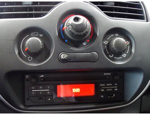 
										RENAULT KANGOO FURGON 1.5DCI 75CV PROFESIONAL full									