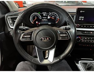 
										KIA XCEED 1.4 T-GDI EMOTION 103KW (140CV) ES EL 1.5TGDI 160CV EMOTION full									