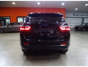 
										JEEP COMPASS 4XE 1.3 PHEV 140KW(190CV) LIMITED AT AWD full									