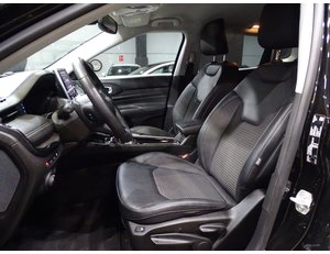 
										JEEP COMPASS 4XE 1.3 PHEV 140KW(190CV) LIMITED AT AWD full									