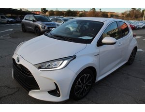 
										TOYOTA YARIS 1.5 120H STYLE full									