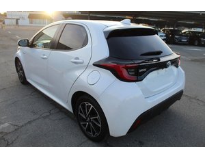 
										TOYOTA YARIS 1.5 120H STYLE full									