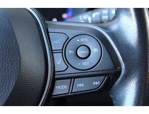 
										TOYOTA COROLLA 1.8 125H STYLE E-CVT full									