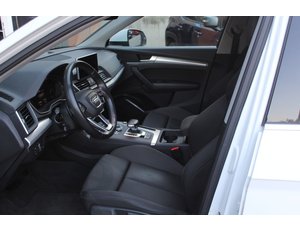 
										AUDI Q5 BLACK LINE 50 TFSI E QUATTRO full									
