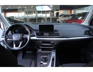 
										AUDI Q5 BLACK LINE 50 TFSI E QUATTRO full									
