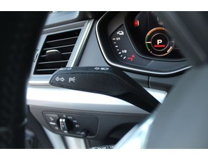 
										AUDI Q5 BLACK LINE 50 TFSI E QUATTRO full									