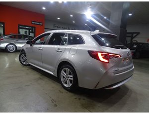 
										TOYOTA COROLLA 1.8 125H ACTIVE TECH E-CVT full									