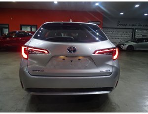 
										TOYOTA COROLLA 1.8 125H ACTIVE TECH E-CVT full									