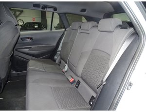 
										TOYOTA COROLLA 1.8 125H ACTIVE TECH E-CVT full									