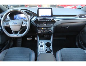 
										FORD KUGA ST-LINE X 2.5 DURATEC PHEV 165KW AUTO full									