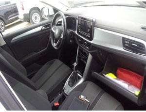 
										VOLKSWAGEN T-ROC LIFE 1.5 TSI 110KW (150CV) DSG full									