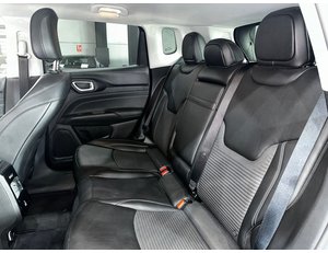 
										JEEP COMPASS 4XE 1.3 PHEV 140KW(190CV) LIMITED AT AWD full									