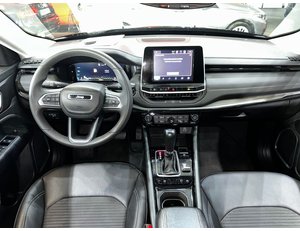 
										JEEP COMPASS 4XE 1.3 PHEV 140KW(190CV) LIMITED AT AWD full									