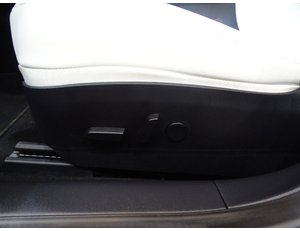 
										TESLA MODEL 3 GRAN AUTONOMIA AWD full									