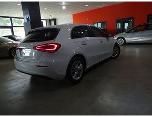 
										MERCEDES BENZ CLASE A MERCEDES A 180 D full									