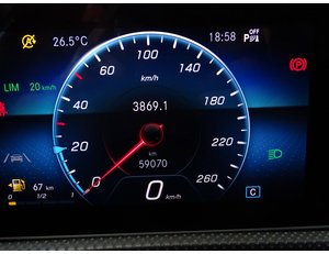 
										MERCEDES BENZ CLASE A MERCEDES A 180 full									