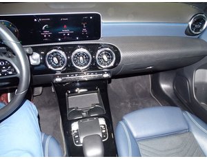 
										MERCEDES BENZ CLASE A MERCEDES A 180 D full									