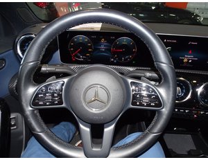 
										MERCEDES BENZ CLASE A MERCEDES A 180 D full									