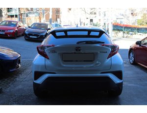 
										TOYOTA C-HR 1.8 125H ACTIVE full									