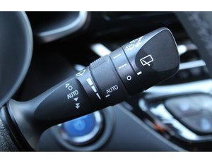 
										TOYOTA C-HR 1.8 125H ACTIVE full									
