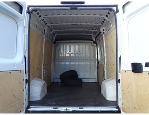 
										PEUGEOT BOXER 2.2BLUEHDI 140CV 333L2H2 full									