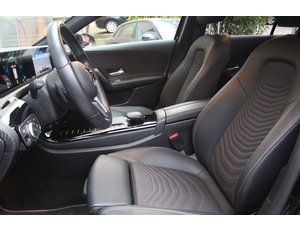 
										MERCEDES BENZ CLASE A MERCEDES A 180 D SEDAN full									