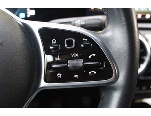 
										MERCEDES BENZ CLASE A MERCEDES A 180 D SEDAN full									
