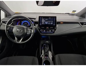 
										TOYOTA COROLLA 2.0 180H STYLE E-CVT TOURING SPORT full									
