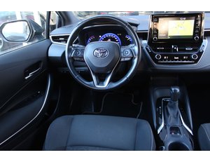 
										TOYOTA COROLLA 1.8 125H ACTIVE E-CVT full									