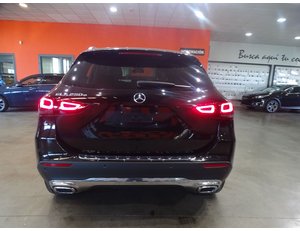
										MERCEDES BENZ GLA MERCEDES 250 E full									